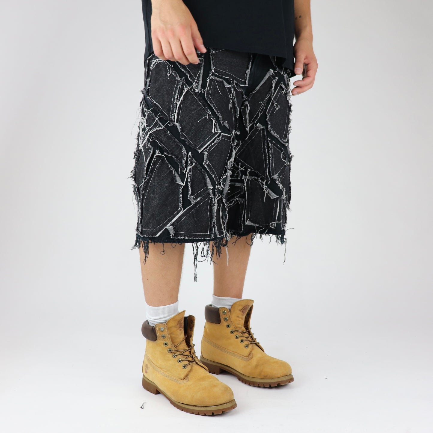 Black parts baggy shorts