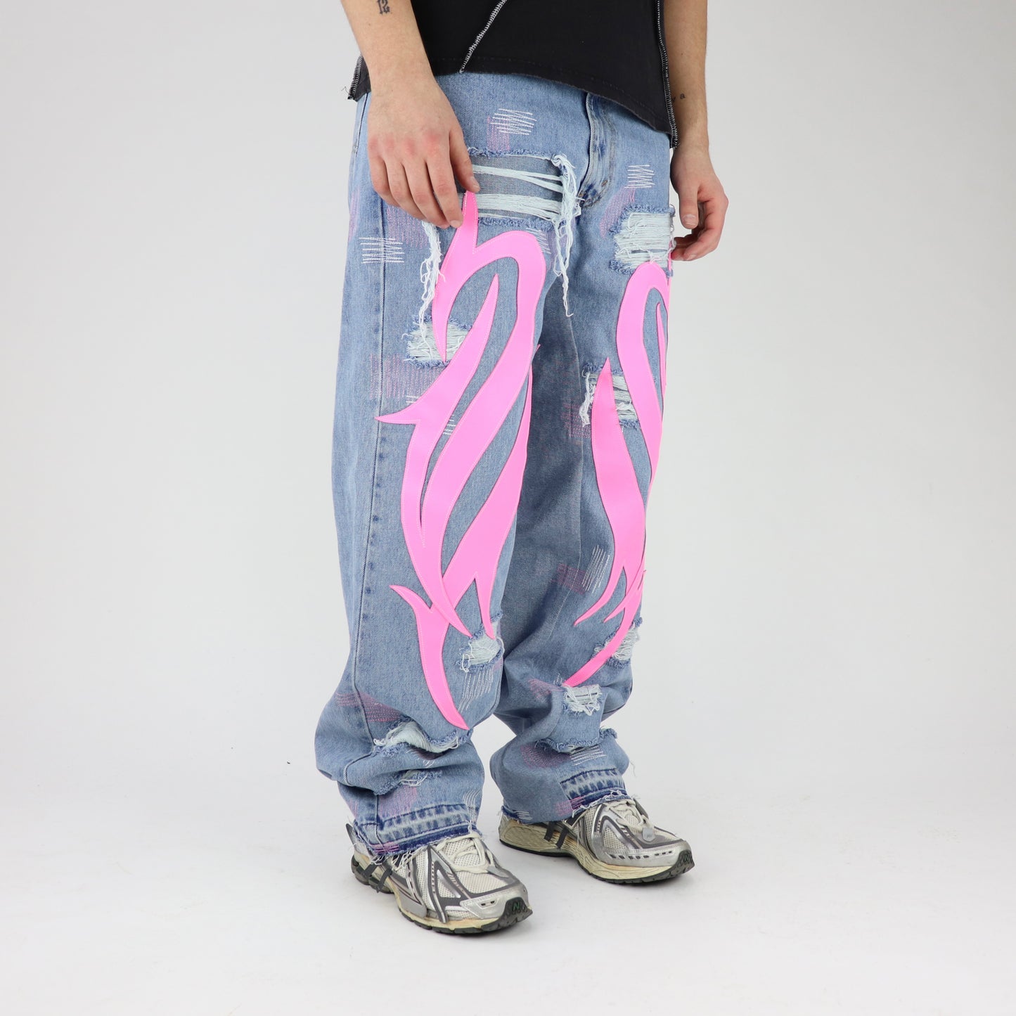 DFFRNT 100RY blue-pink jeans