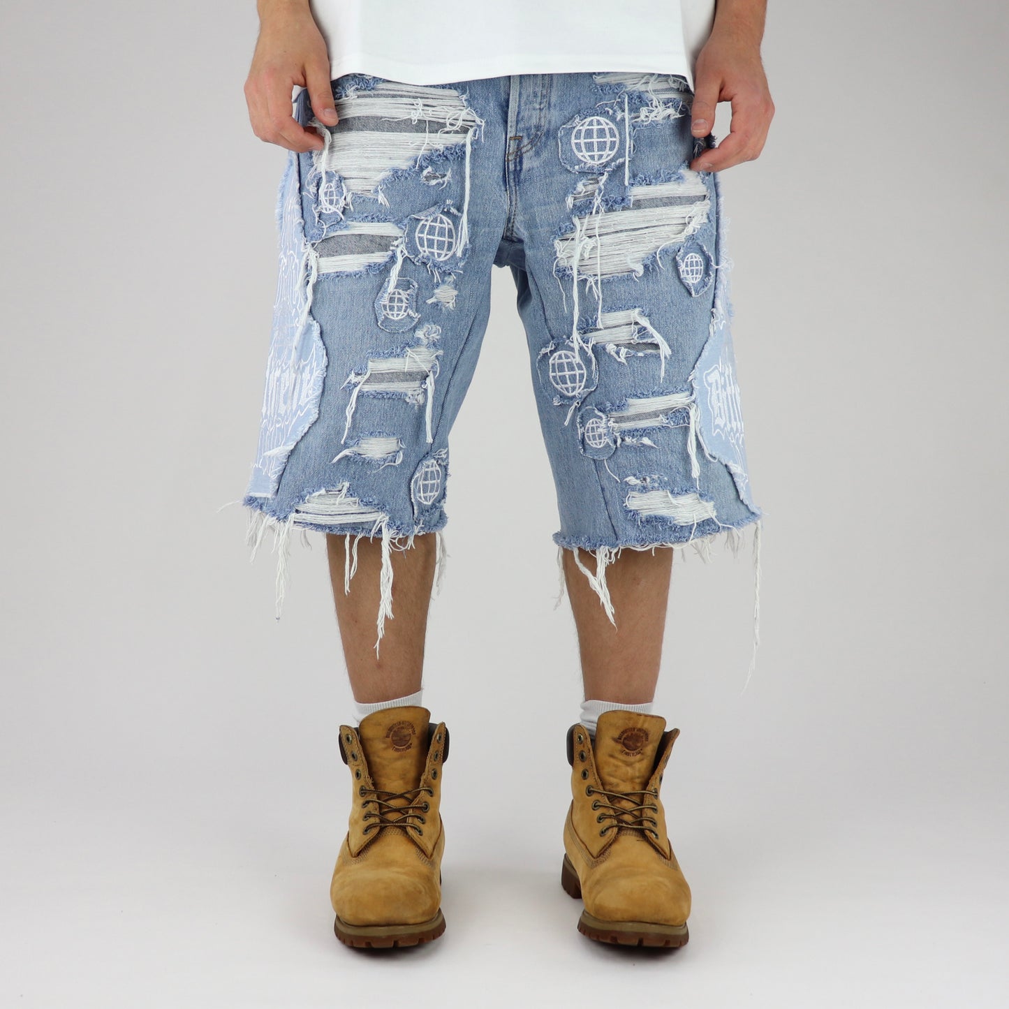 TODO blue baggy shorts