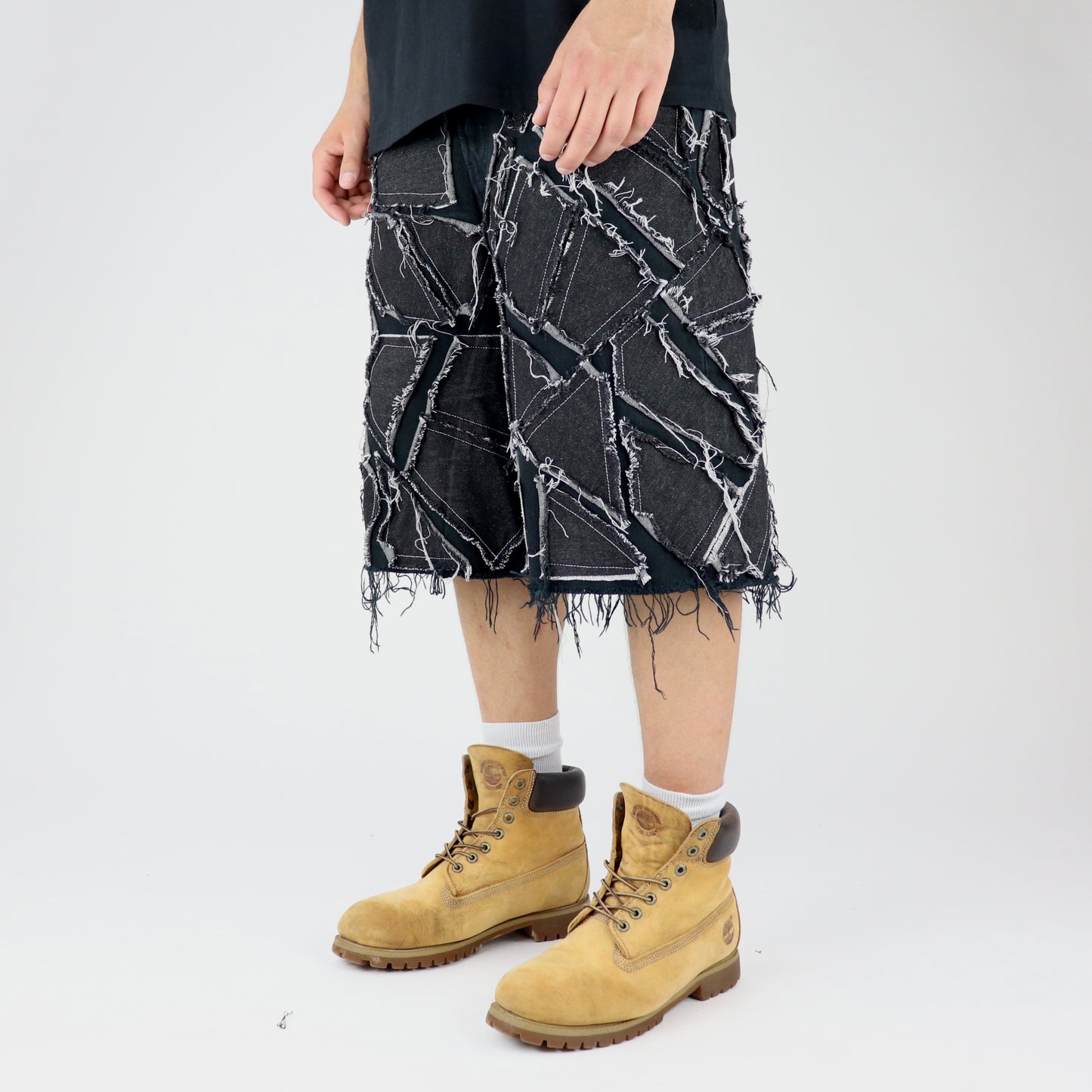 Black parts baggy shorts