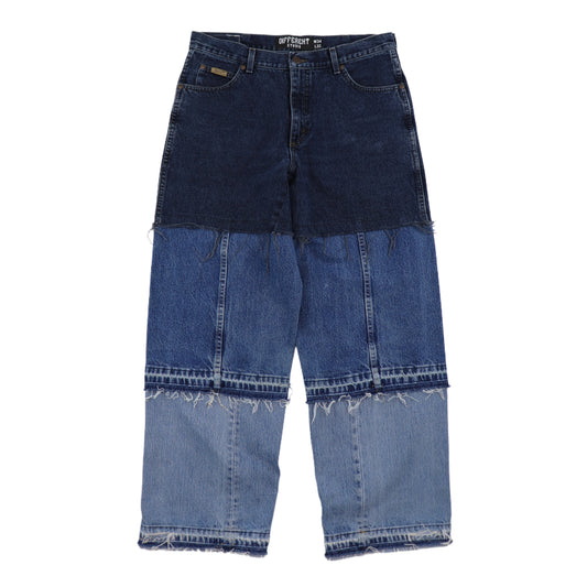 Blue panel jeans dark top