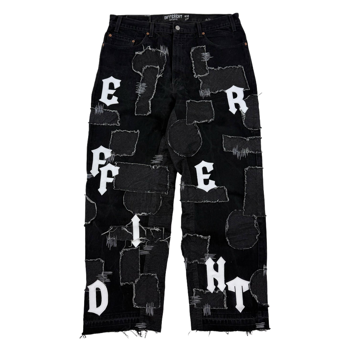 Black-white baggy jeans