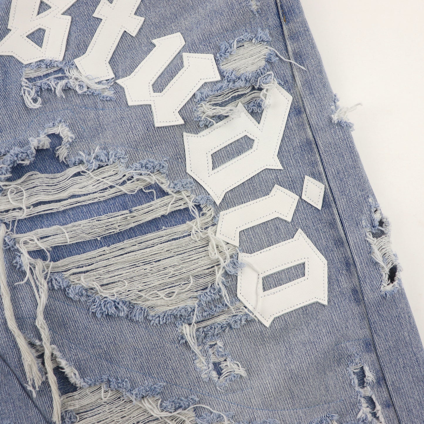 Blue-white baggy shorts