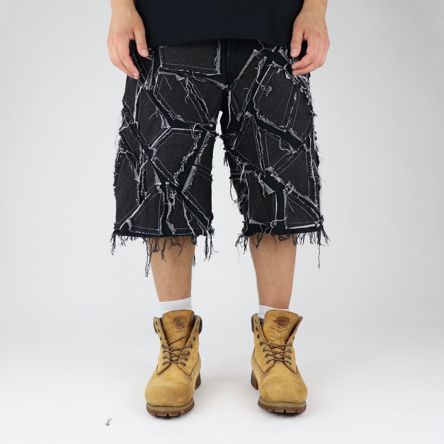 Black parts baggy shorts