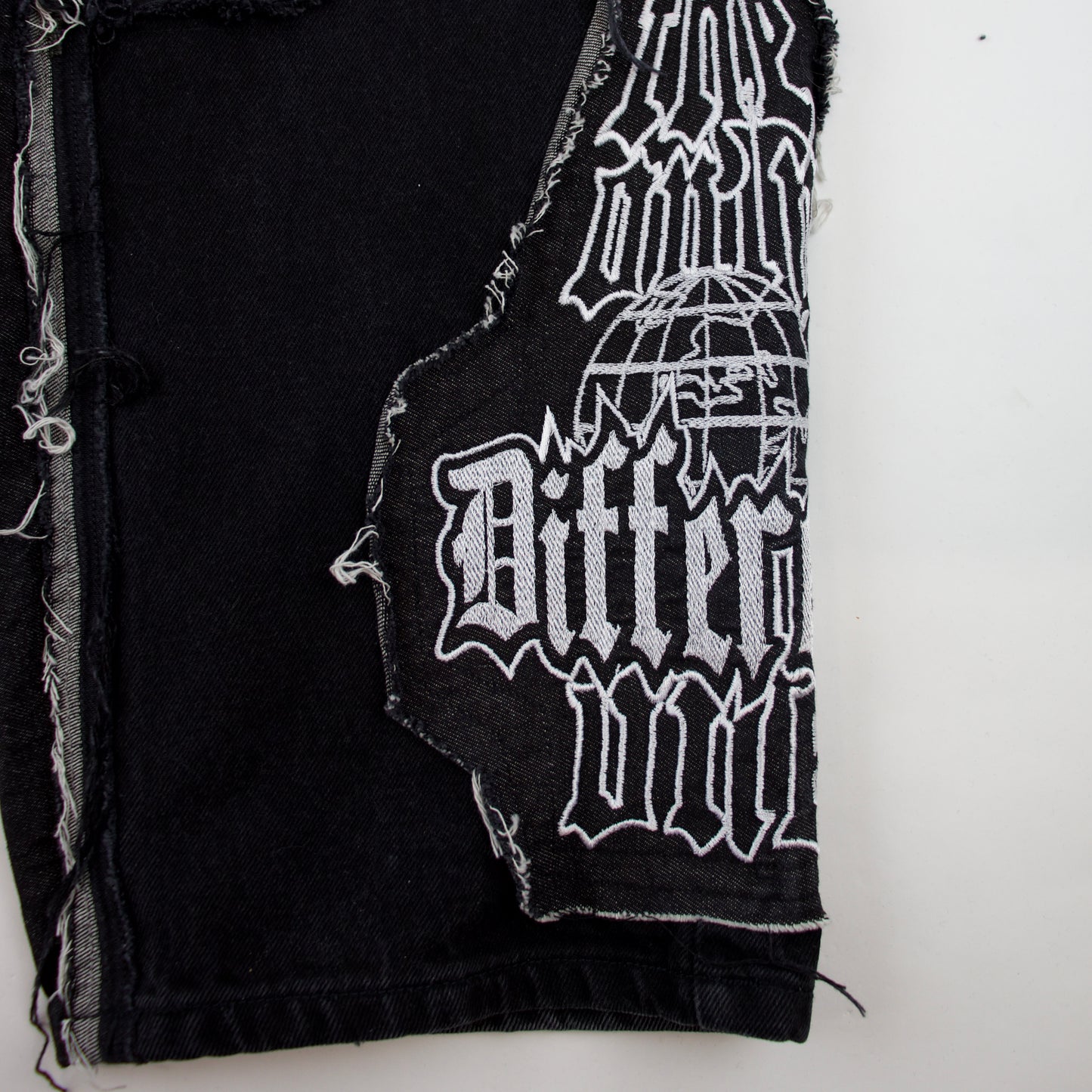 TODO black baggy jeans