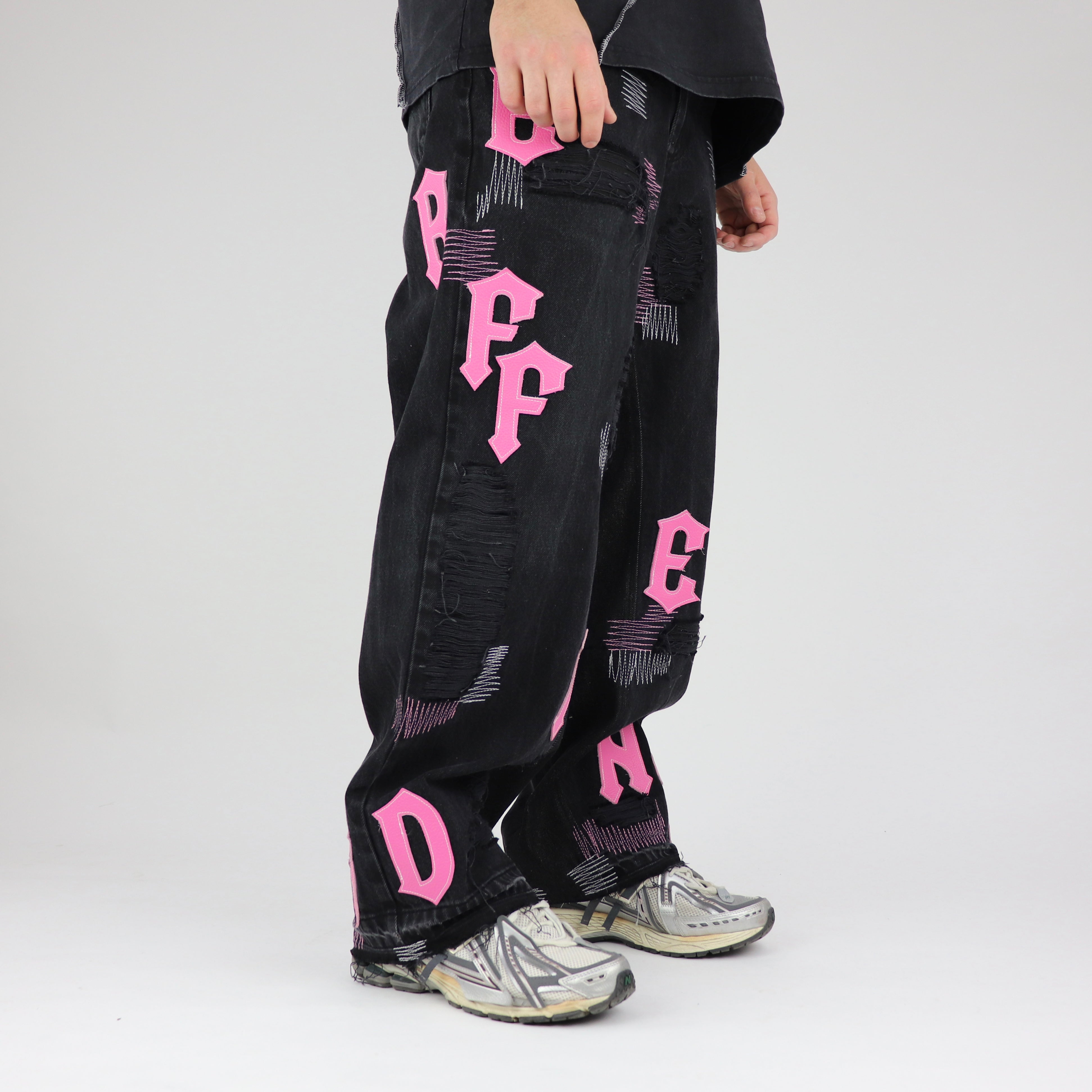 Black-pink baggy jeans – Different studio Black-pink baggy jeans – Different studio
