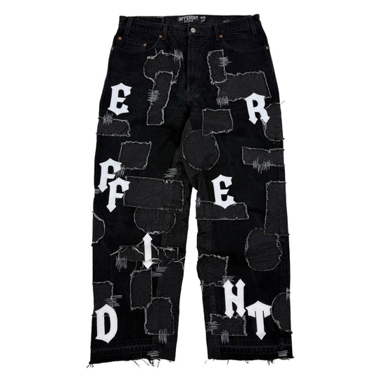 Black-white baggy jeans