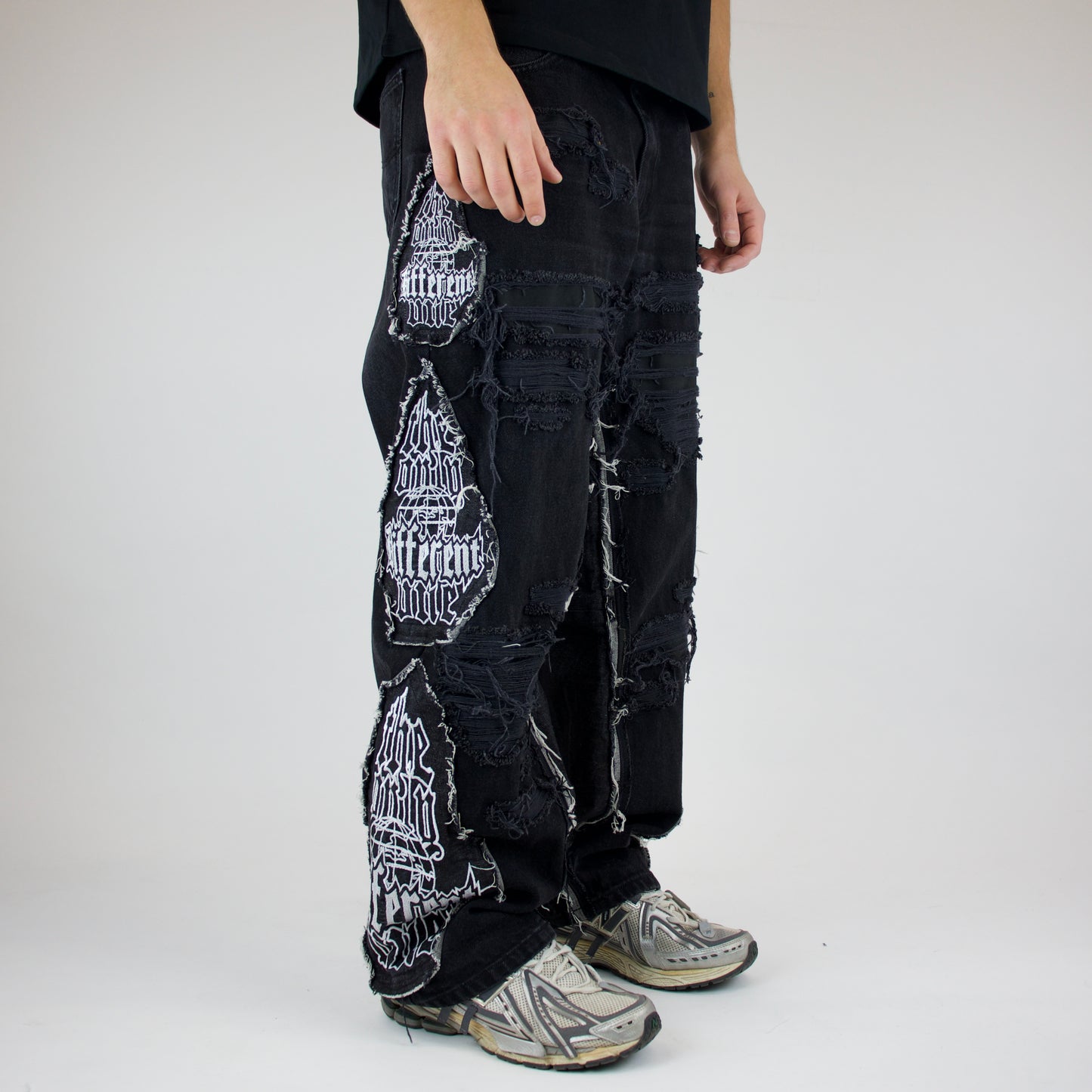 TODO black baggy jeans