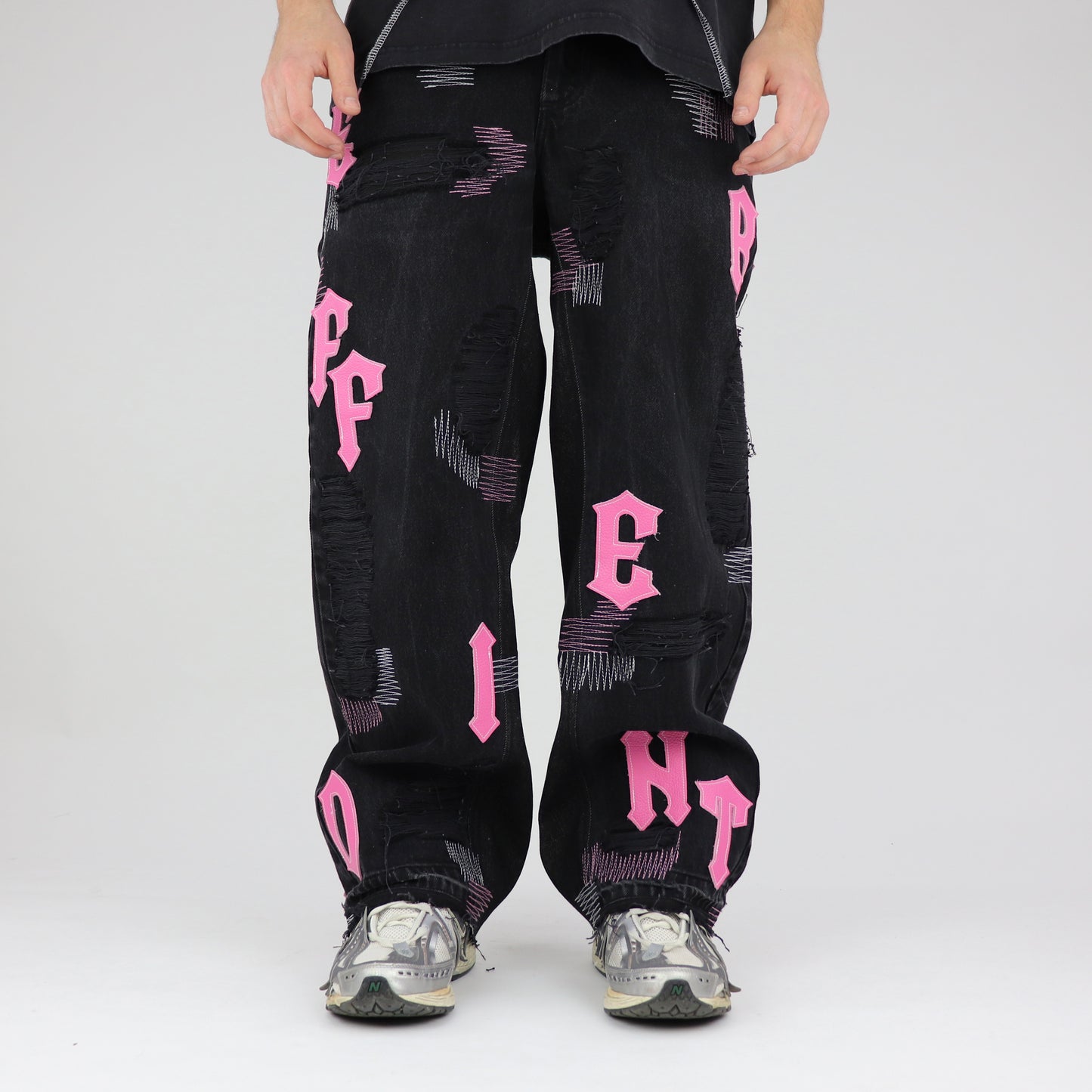 Black-pink baggy jeans