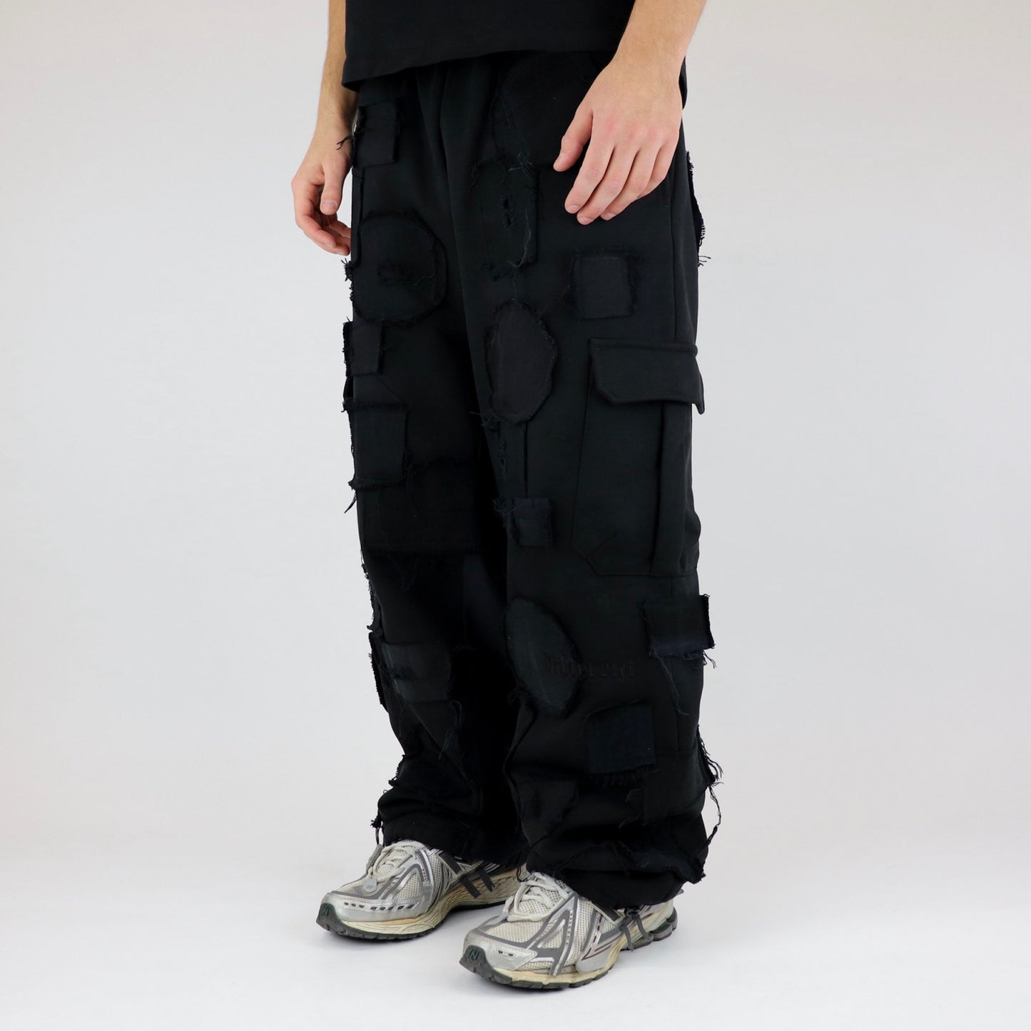 Tripple black sweat pants
