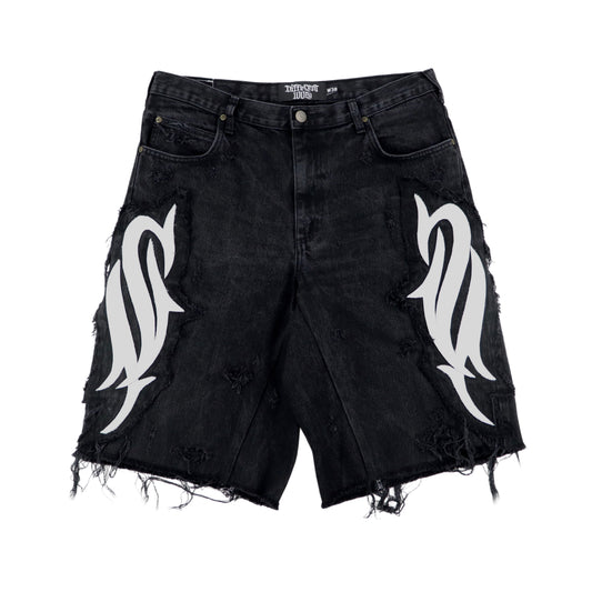 DFFRNT 100RY ornament black shorts