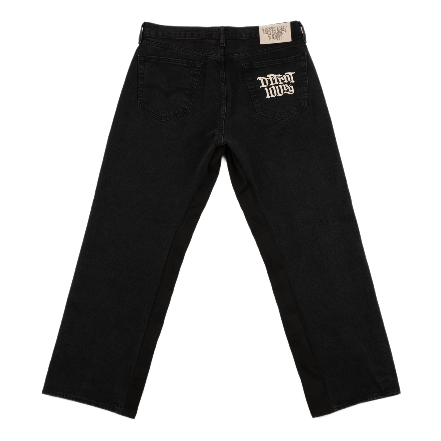 DFFRNT 100RY black jeans