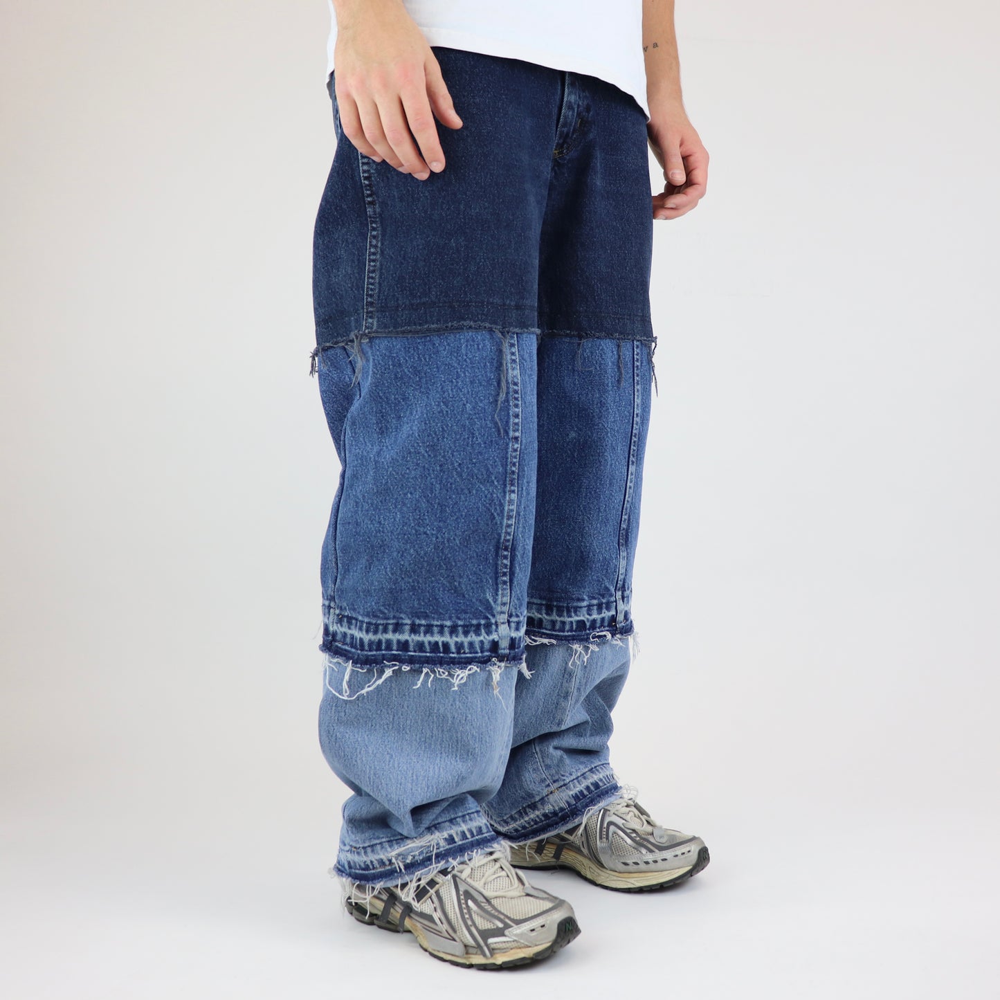 Blue panel jeans dark top