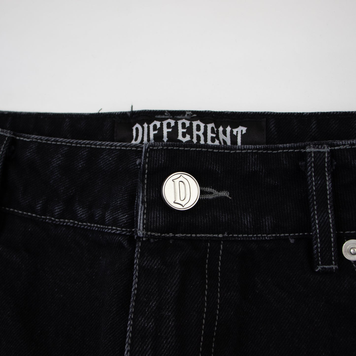 Black panel 3/4 shorts