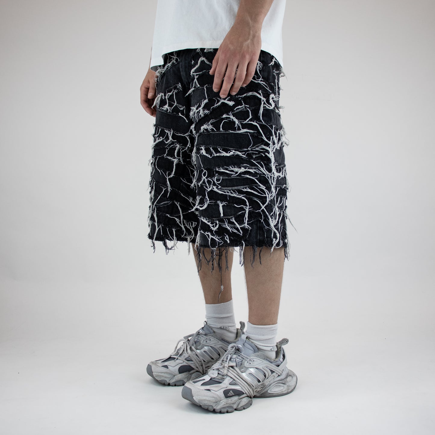 Breakline black shorts