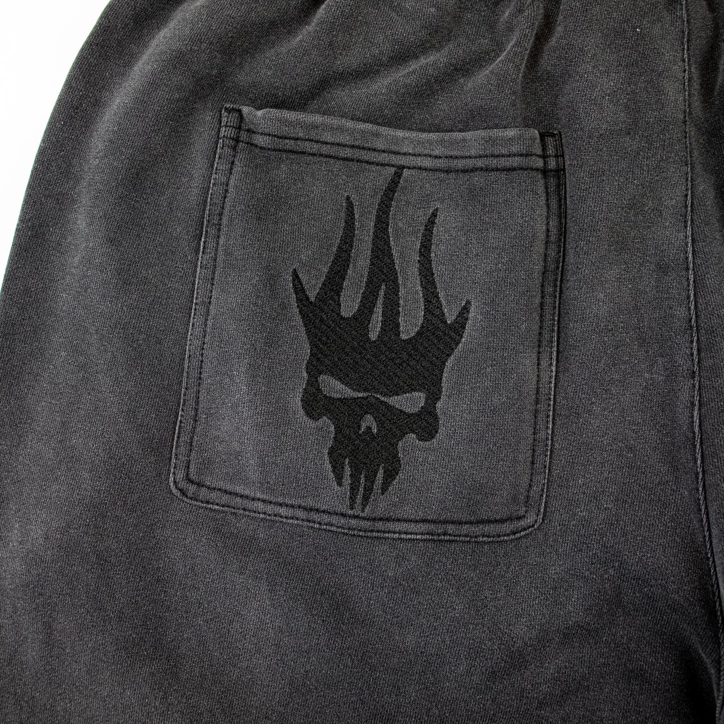 Skull shorts