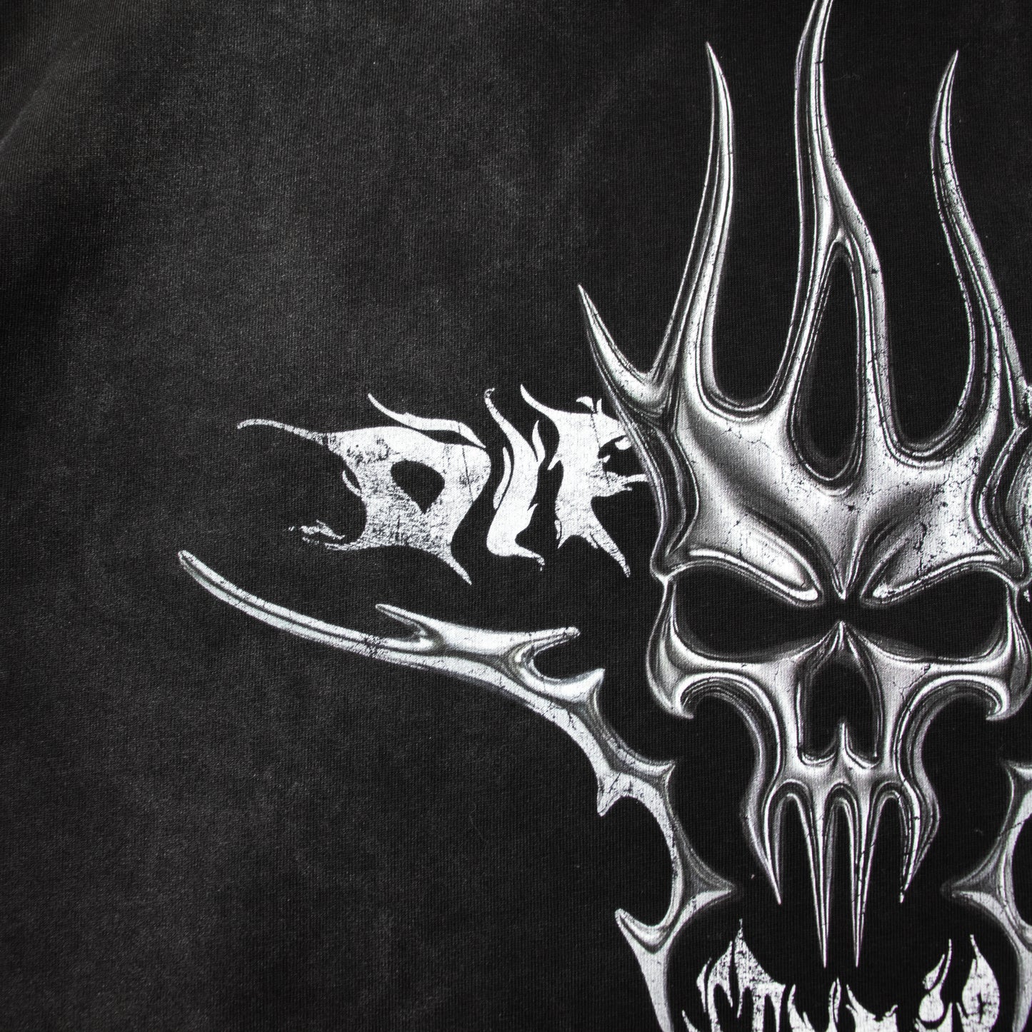 Skull tee