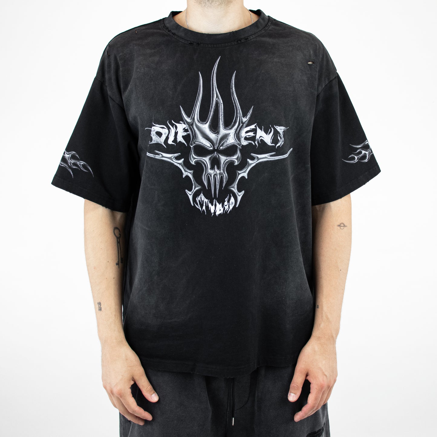 Skull tee