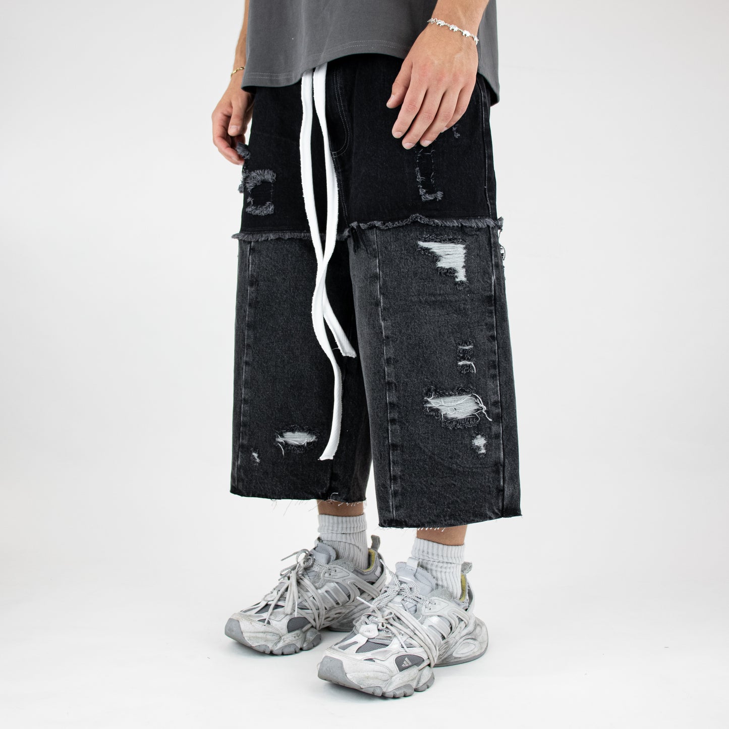 Black panel 3/4 shorts