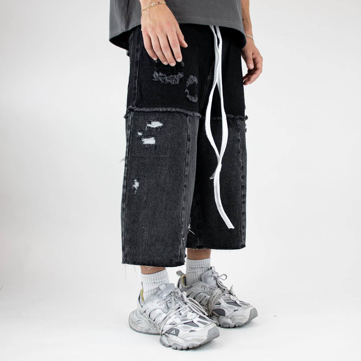 Black panel 3/4 shorts